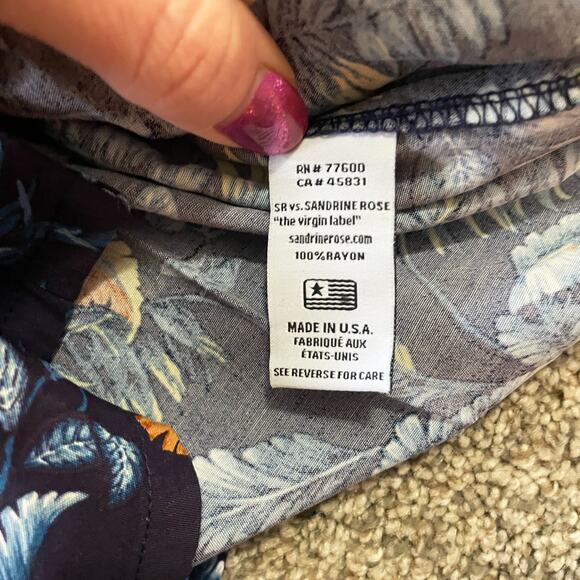 NWT SR vs Sandrine Rose Hawaiian Print Button Up Short Sleeve Shirt - Picture 5 of 5